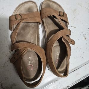 Baretraps Sandals Btrue Payne Strappy Velcro Womens Tan (Some Interior Wear)